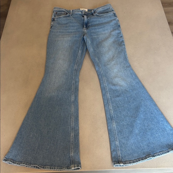 We The Free Love Bomb Flare Jeans - Picture 4 of 11